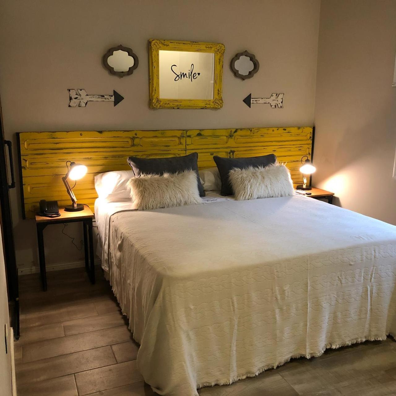 Cristobal Boutique